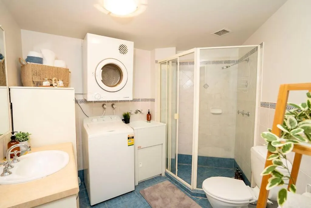 Chevron Island Apartment - Cozy And Convenient Gold Coast