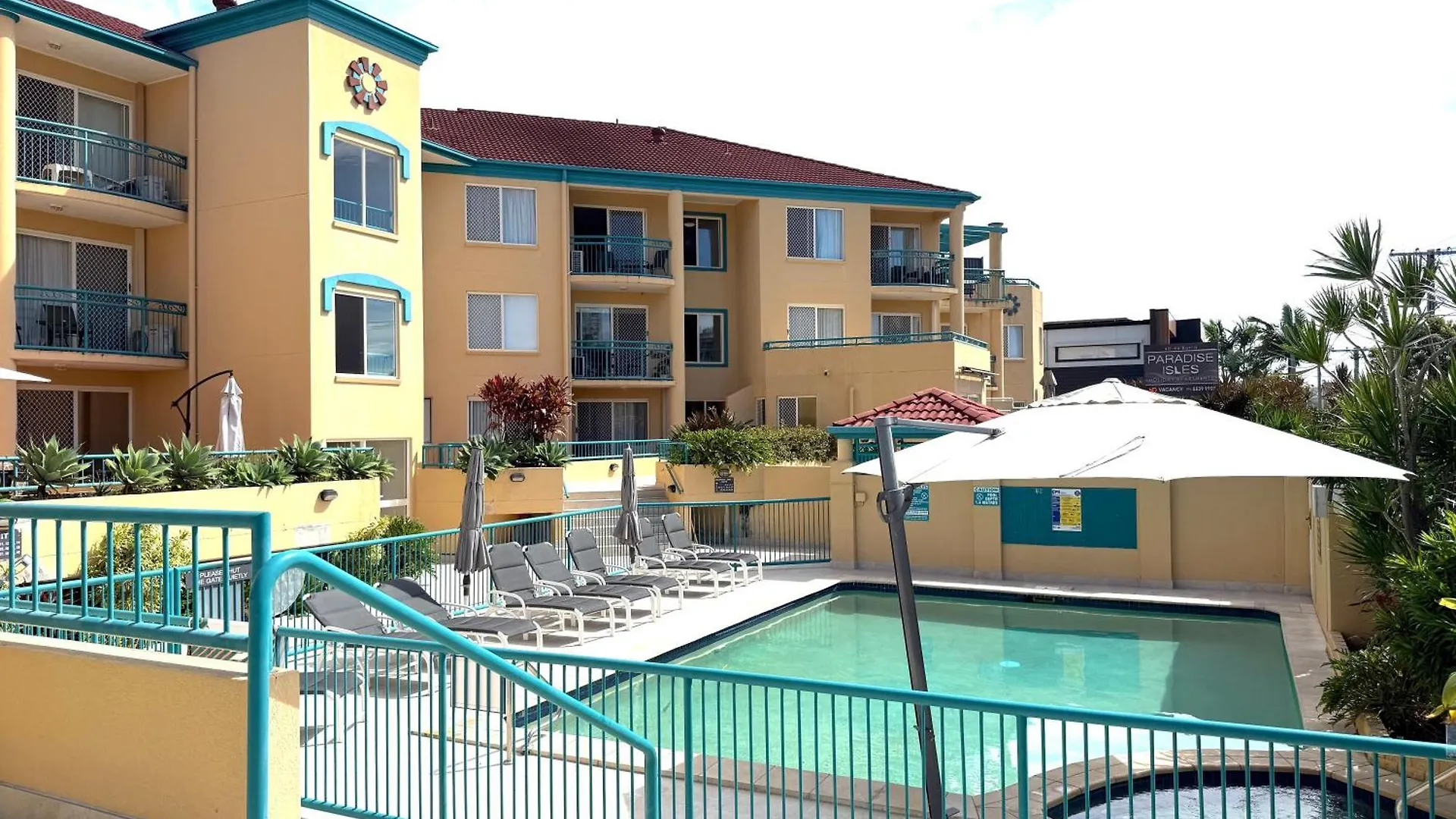 Chevron Island Apartment - Cozy And Convenient Gold Coast Australia
