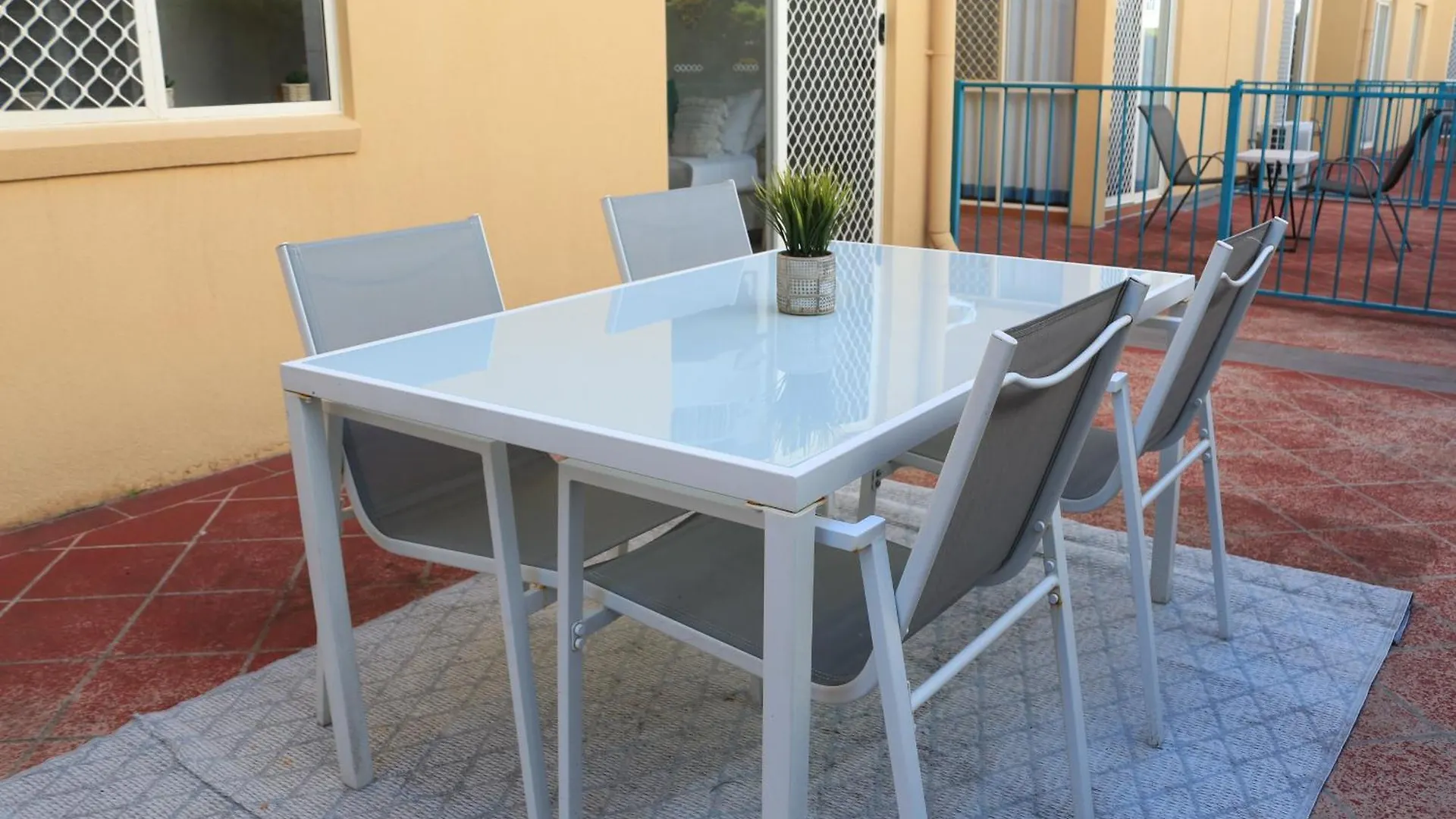 Chevron Island Apartment - Cozy And Convenient Gold Coast