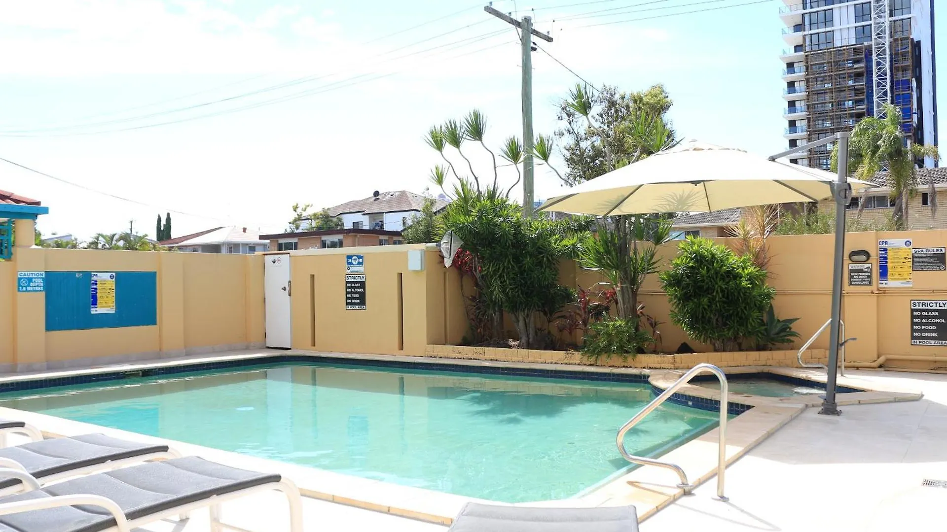 Chevron Island Apartment - Cozy And Convenient Gold Coast Australia